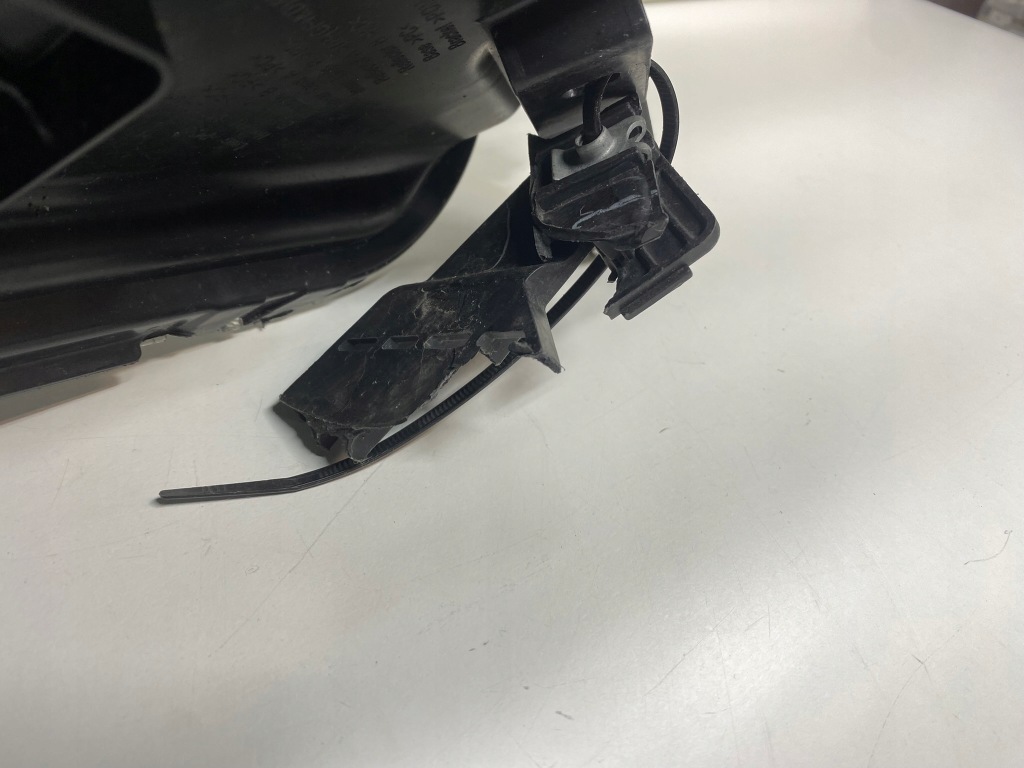 Nissan qashqai 2 рестайлинг  фара правый  правая  перед передняя европа  led 10019009 Доставка