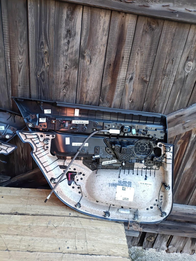 фото №10, Обивка дверь bmw 7 g11