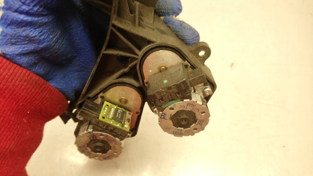 фото №6, Двигатели отопителя bmw e46 8391374 8391382