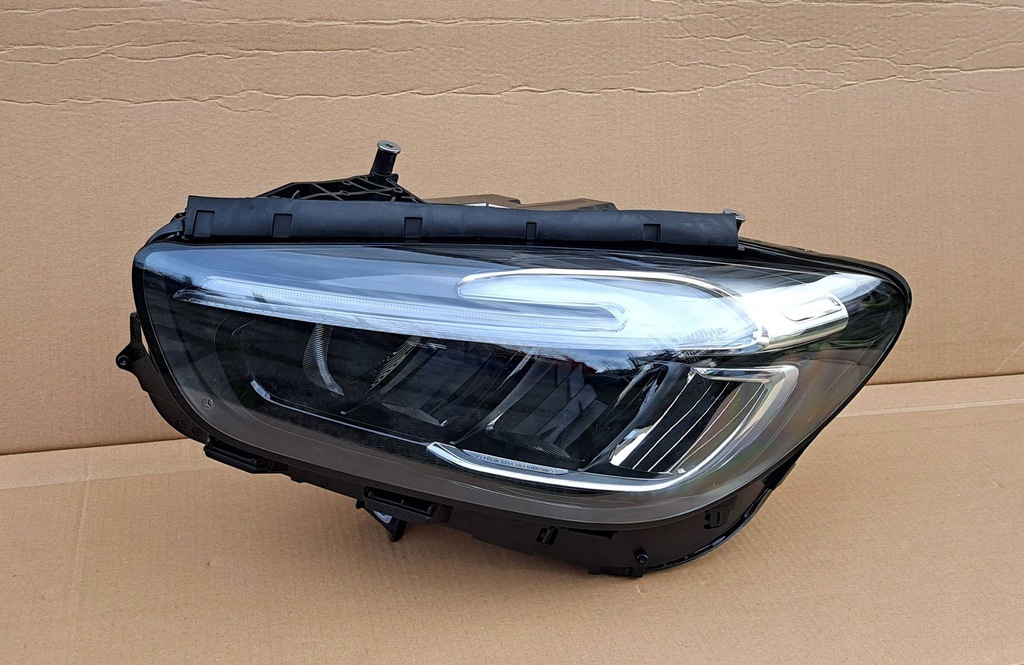 фото №1, Mercedes b klasa w247 лампа передняя фара левый led high performance