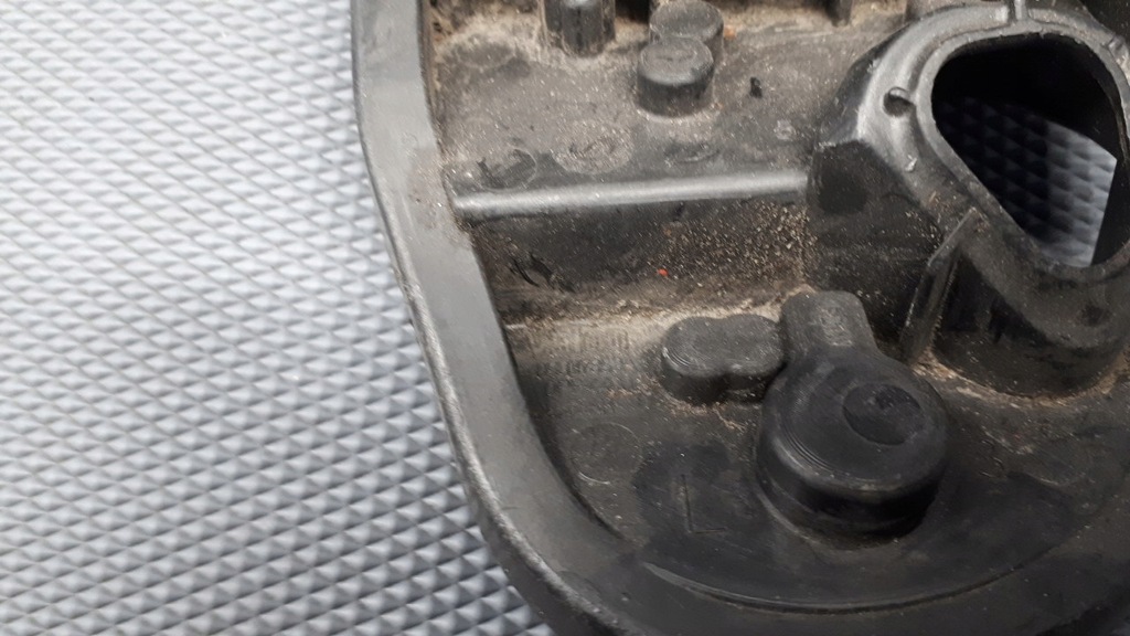 фото №10, Вкладыш лампы левый задняя opel corsa d lift 89037853a