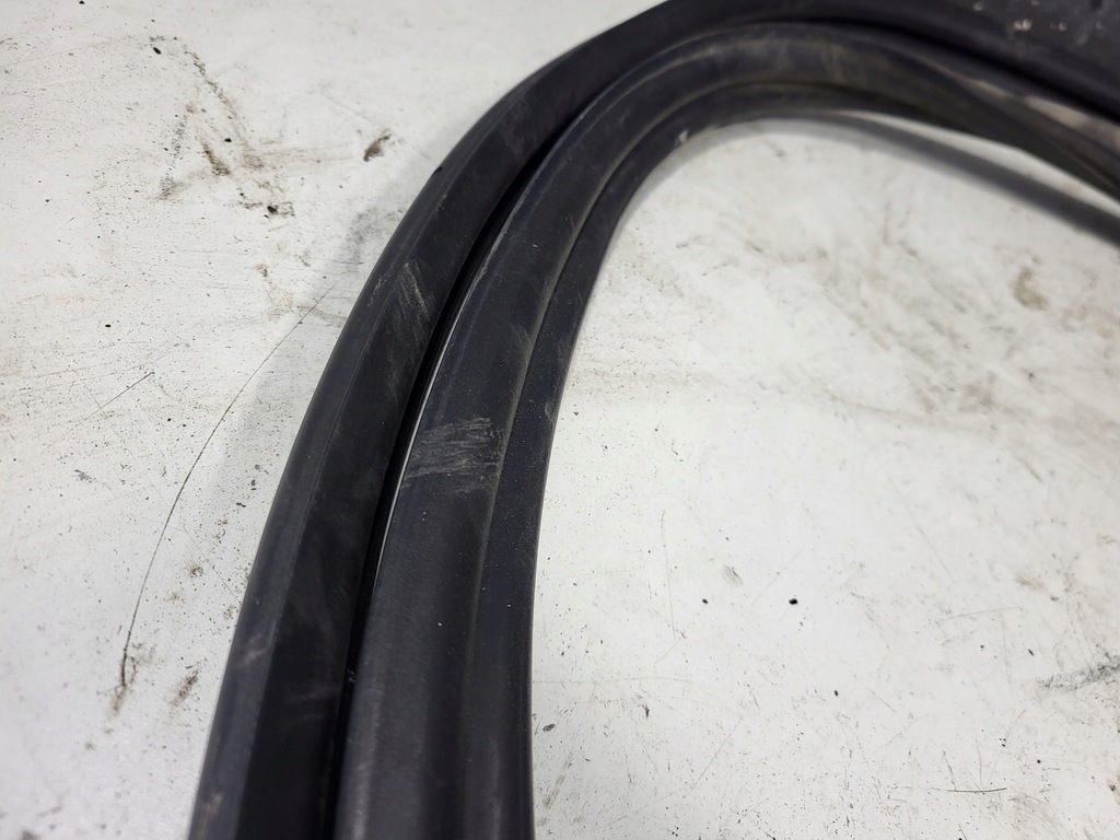 фото №5, Peugeot 508 i прокладка кузовна двері правий перед