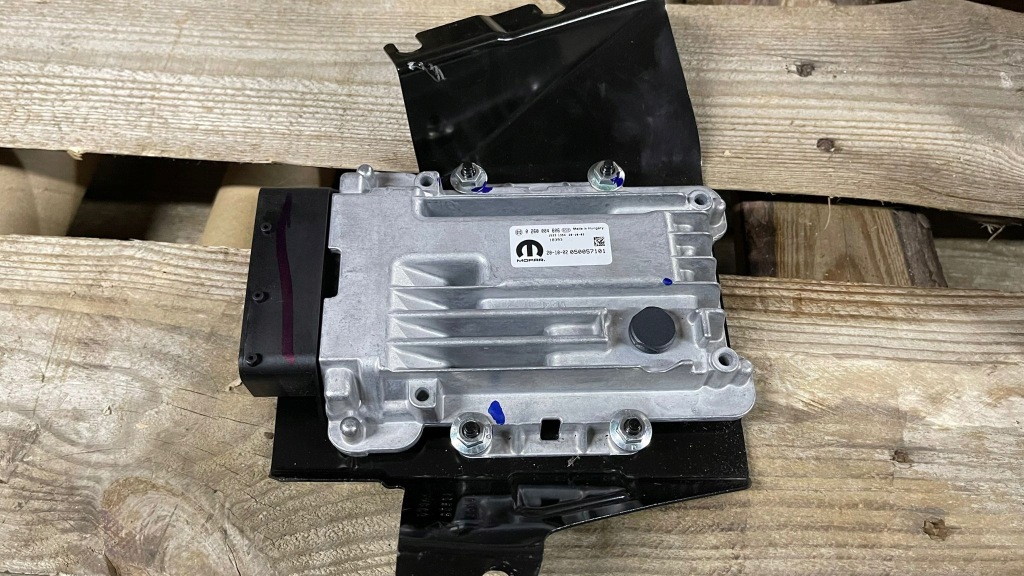 Купити 260 004 606 tcm ecu бортовий комп'ютер коробки передач 2017-2024 jeep compass