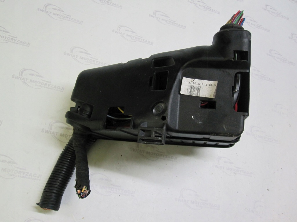 Volvo s60 2 11r коробка предохранителей 6g9t-14a067-ca 6g9t-14a076-mb с Разборки