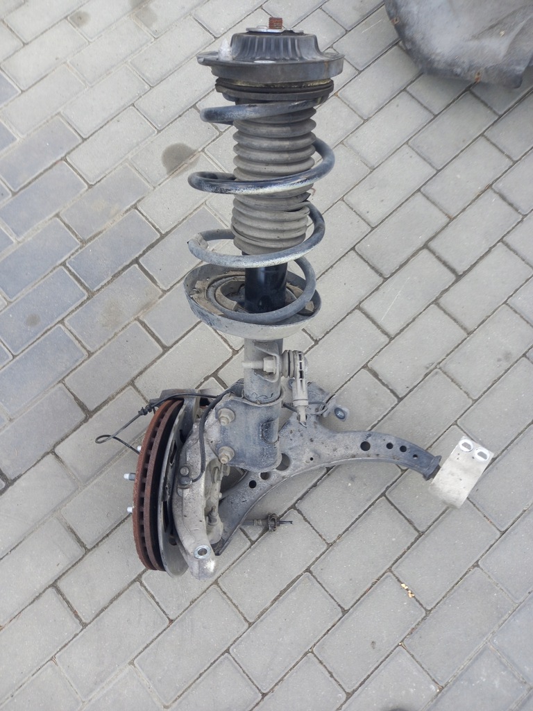 фото №1, Поворотный кулак левый перед opel astra k lift 39131185