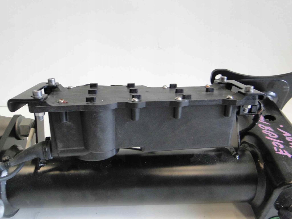 Mercedes фаркоп  буксирувальний elektrczny ml gle w166 166 Ціна