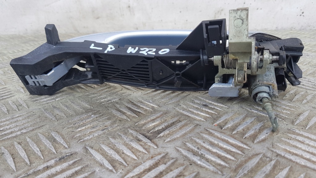 фото №7, Mercedes w220 ручка левая перед 347