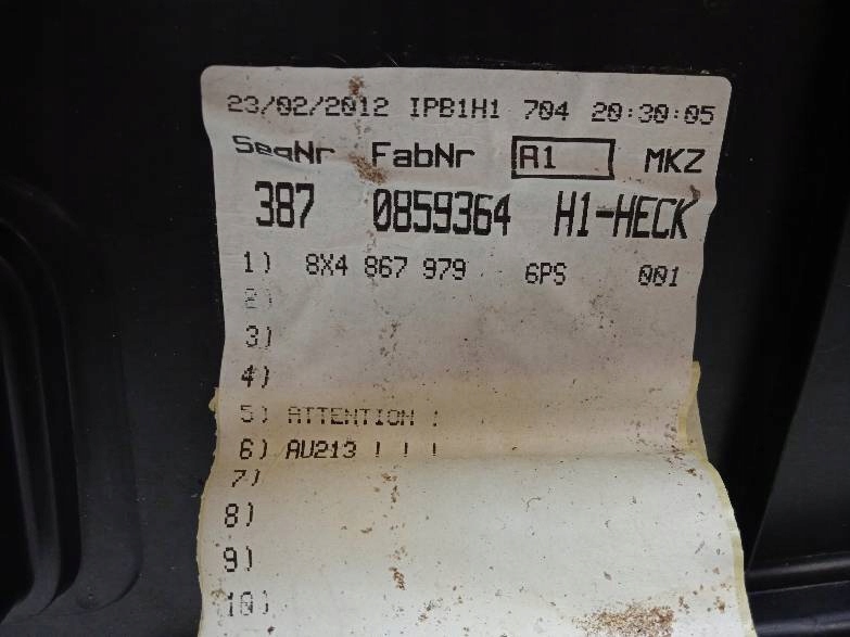 фото №6, Оббивка обшивка кришки багажника 8x sportback 5d audi a1 i 2010-