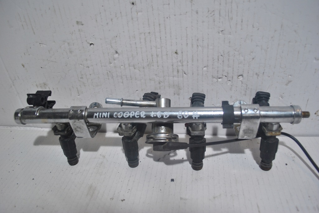 фото №1, Молдинг упорскування форсунки mini cooper 0280155991