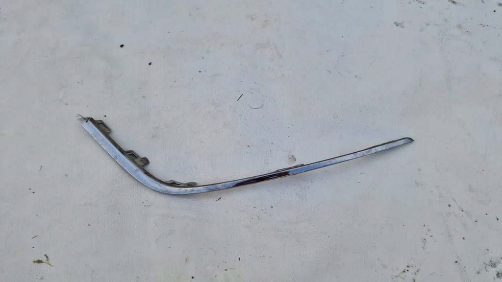 фото №1, Renault megane iv хром решётки противотуманной фары левая перед 261a33667r