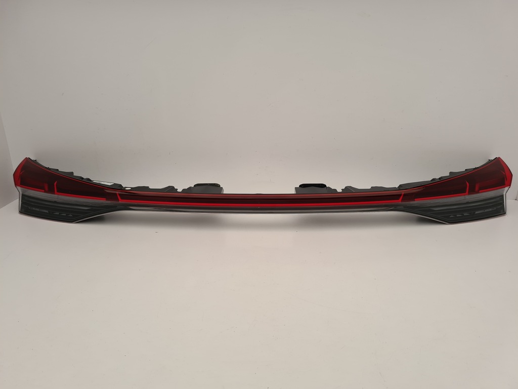 фото №10, Лампа задня середня права audi q4 e-tron 89a945095 89a945070