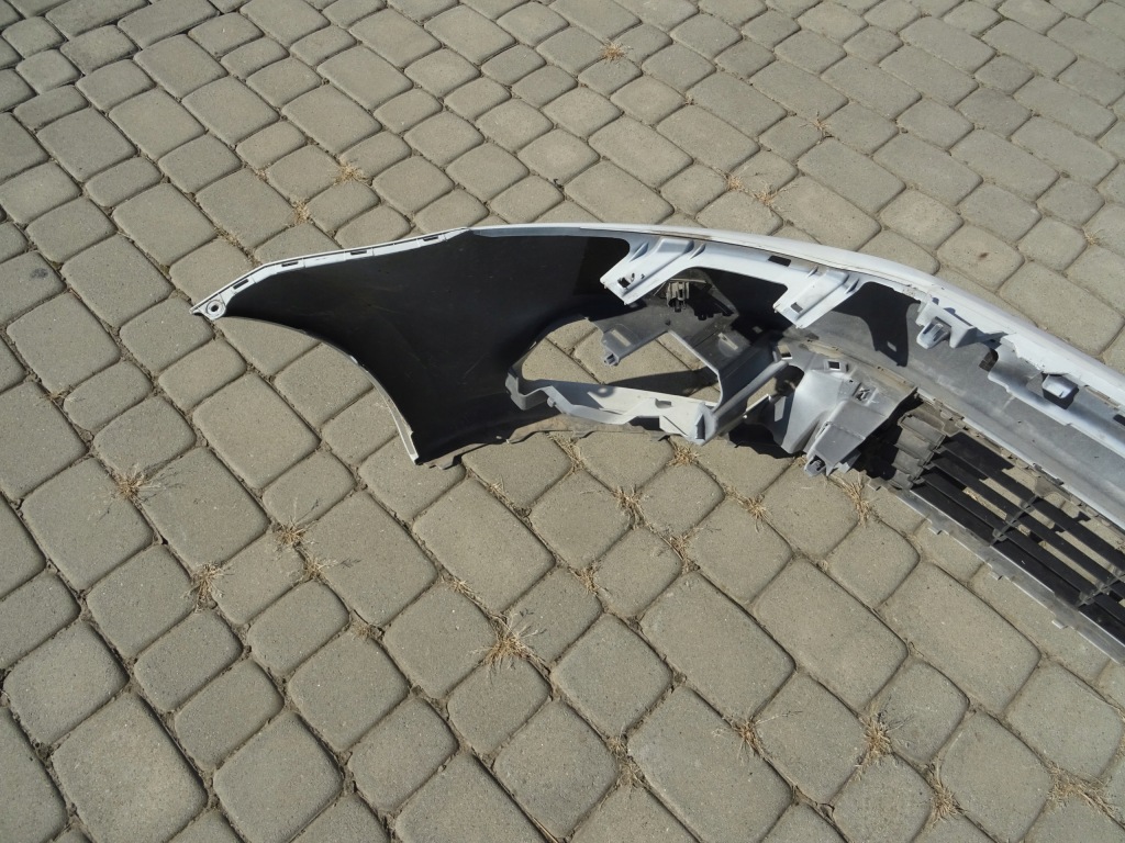 Polo v рестайлинг  6c0 бампер передний pdc решётка хром с Разборки