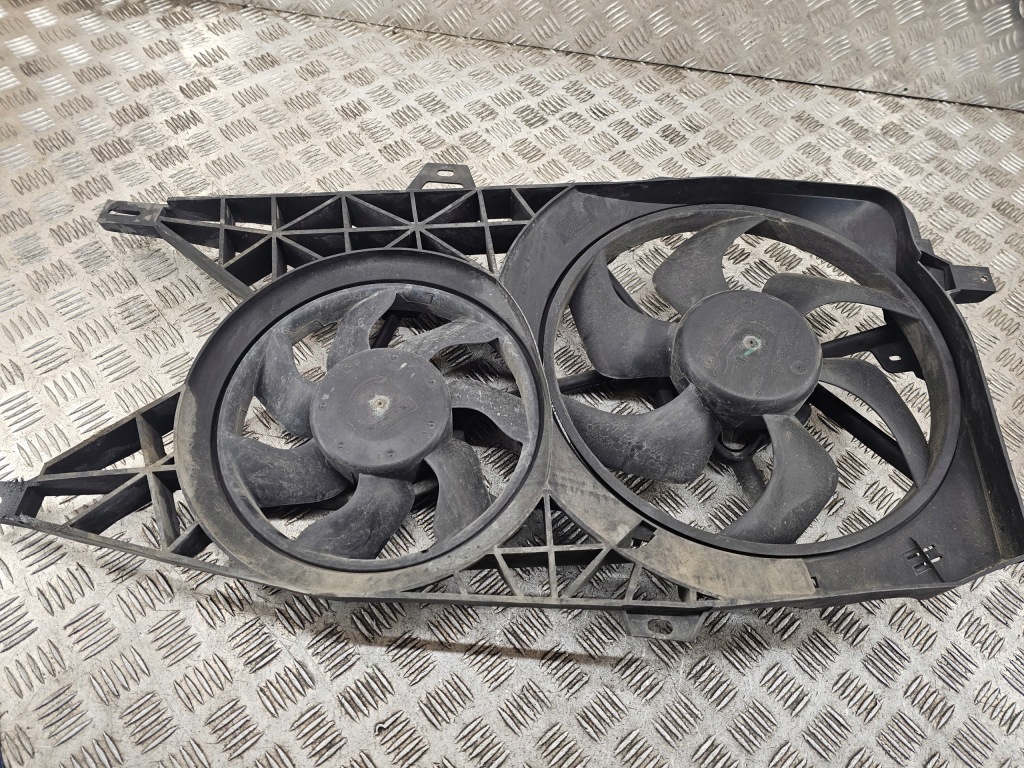 фото №3, Вентилятор кронштейн renault trafic ii 2 2.0 dci 1831484016