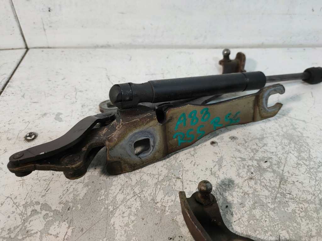 Петлі капот лівий правий mini cooper r56 a88 Оригінал