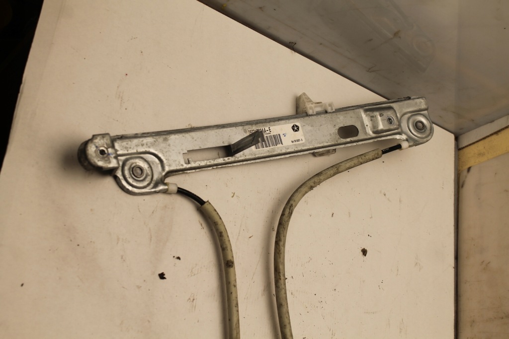 фото №4, Підйомник скло лівий перед dodge caliber 06r-