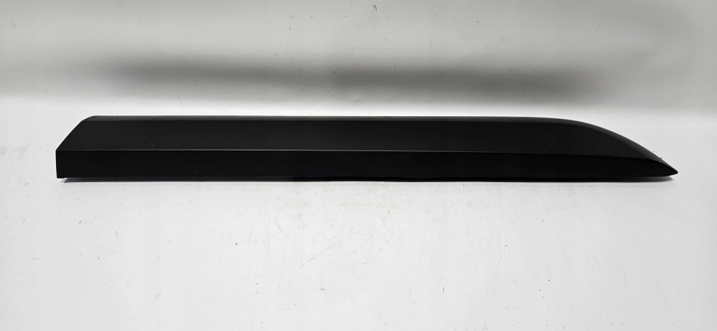 Молдинг дверь левый задний  renault express 21- оригинал 828774671r Оригинал