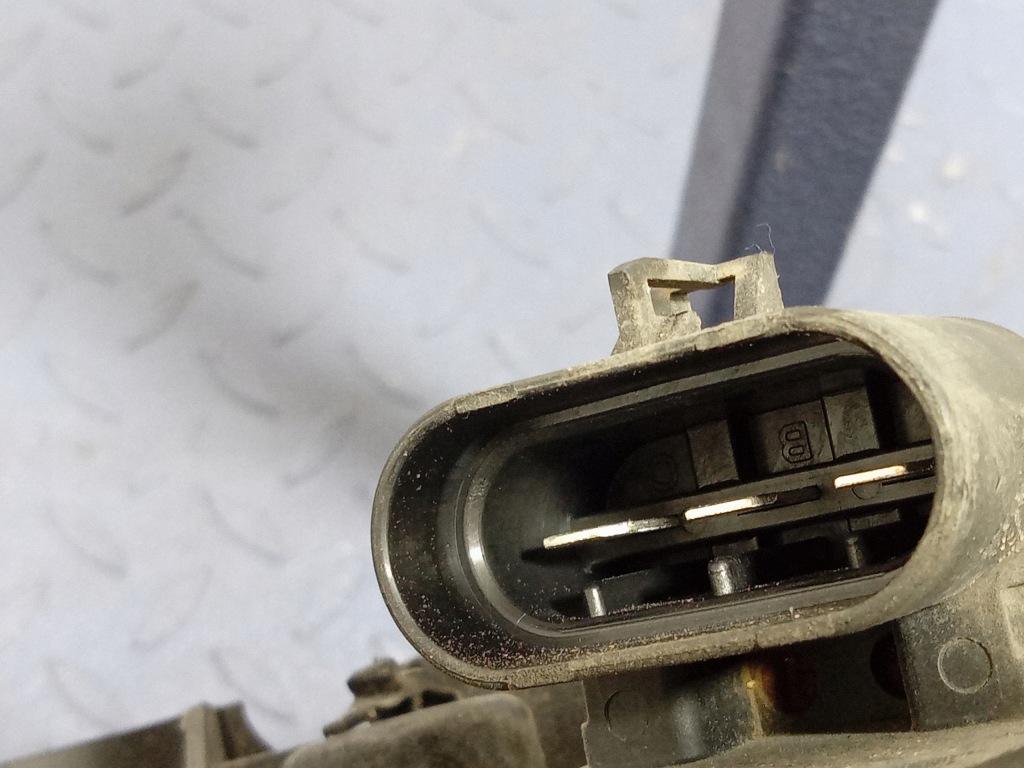 Opel insignia a 2.8 t радиатор воды вентиляторы 13220117 Недорого