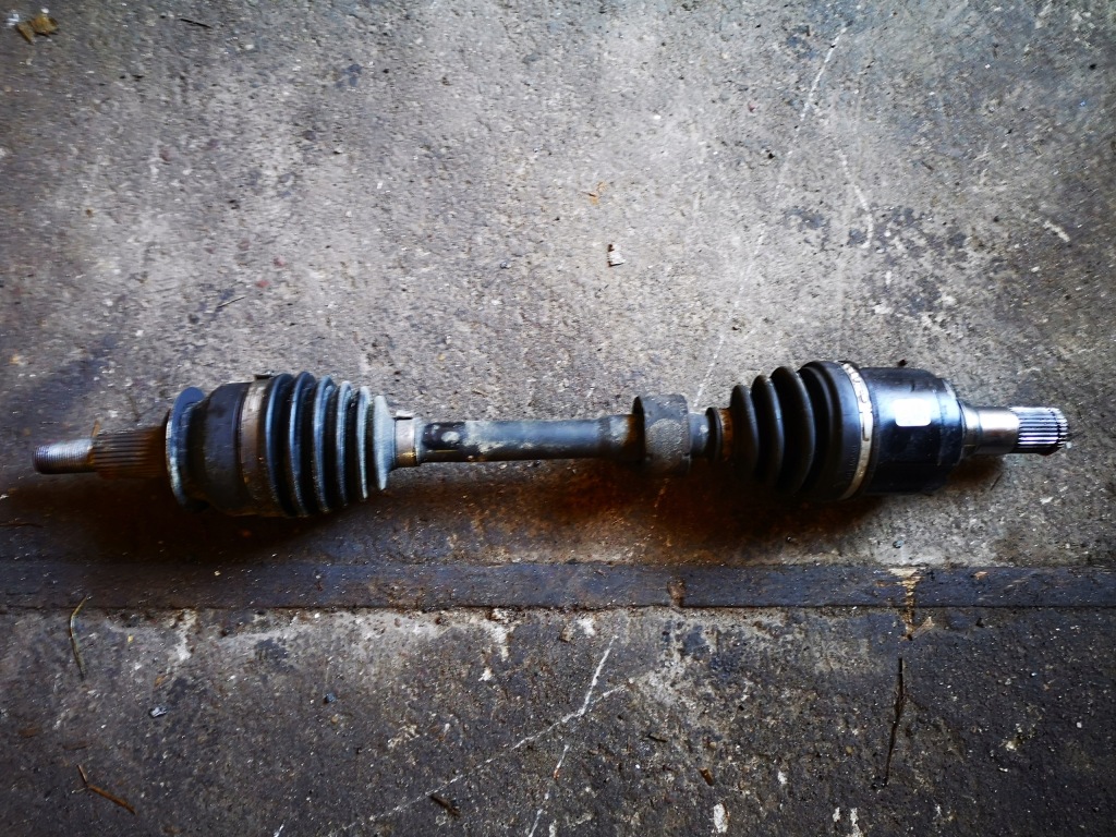 фото №1, Grand cherokee wk2 srt привідний вал ліва