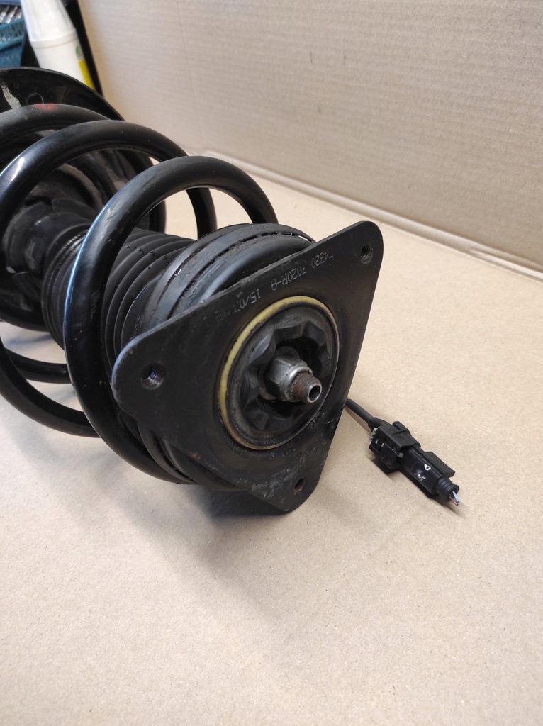 фото №5, Амортизатор правый перед renault talisman 543027495r