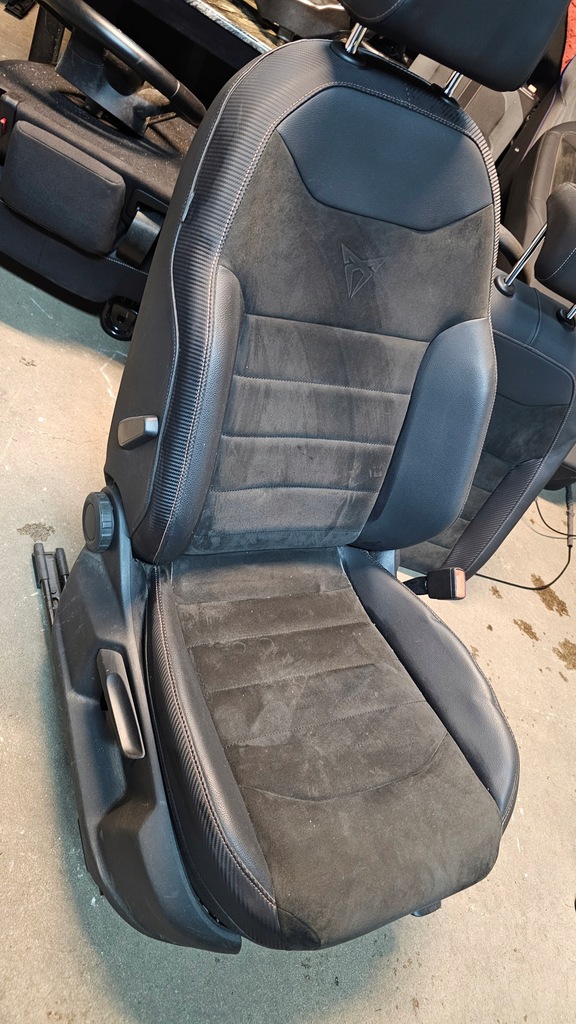 фото №6, Ateca cupra комплект сидіння заднє сидіння алькантара