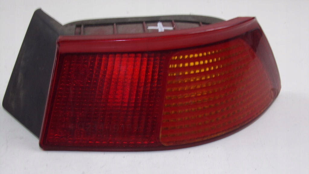 Купить Alfa romeo 145 лампа задний  правая 3d 36380748 оригинал