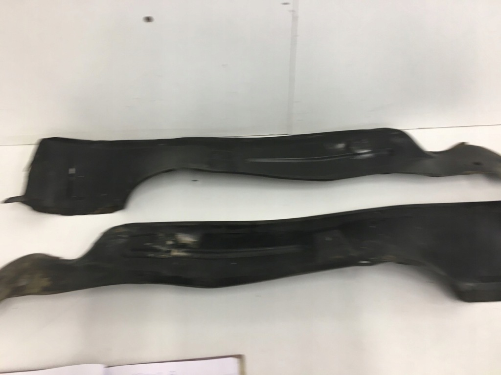 фото №1, Защита крыла левая перед octavia i 1u0821111