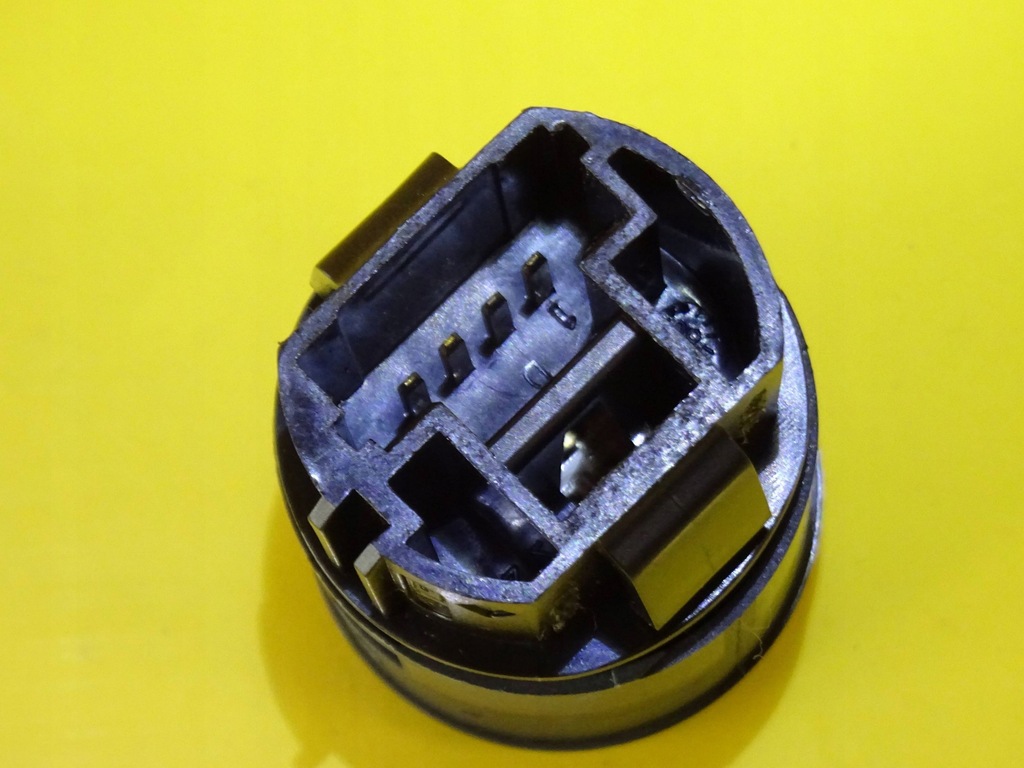 фото №4, Кнопка запуск стоп renault megane iii 1927937 nr5