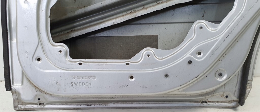 фото №8, Двері правий задня volvo v50