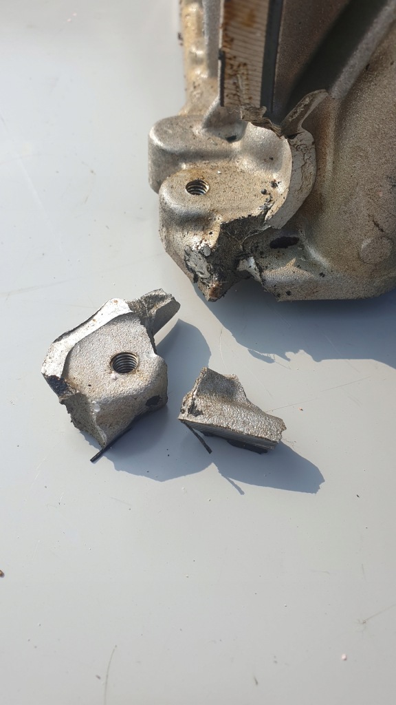 Купить Блок двигателя 1.6 cgi mercedes w176 w117 cla gla w156 r2700106100 m270.910