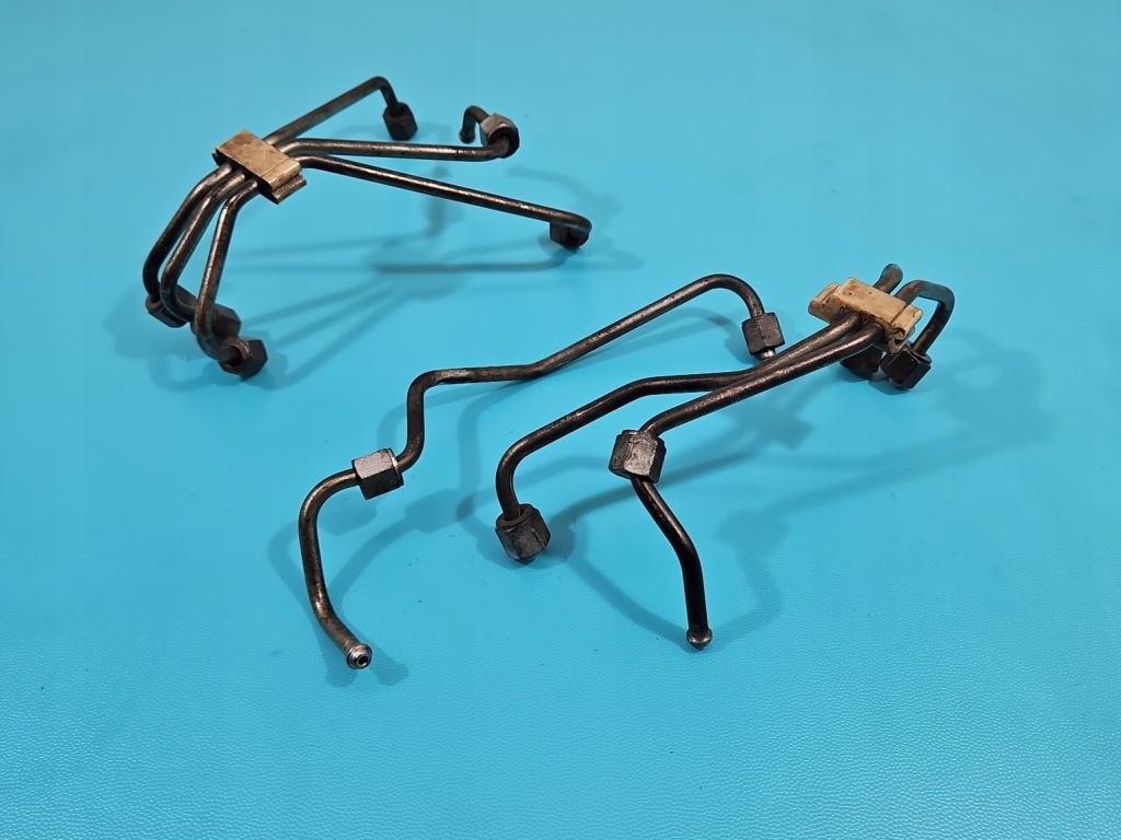 Купити Трубки шланг паливний volvo s60 1 6el 2,4 d5