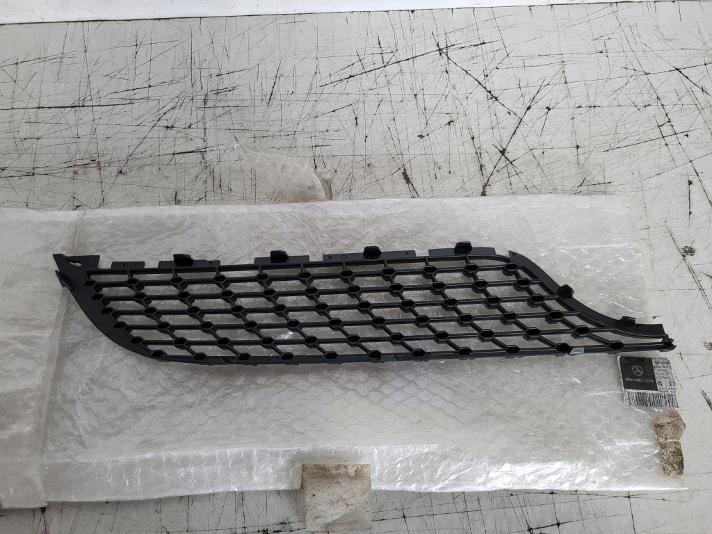 фото №4, Mercedes a-klasa w177 правая верхний решётка решётка решетка