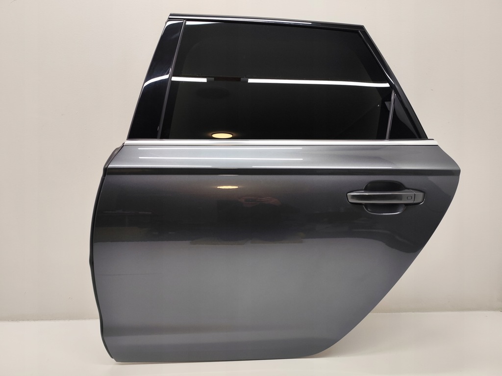 фото №1, Audi a6 c7 avant дверь задняя левая lz7s