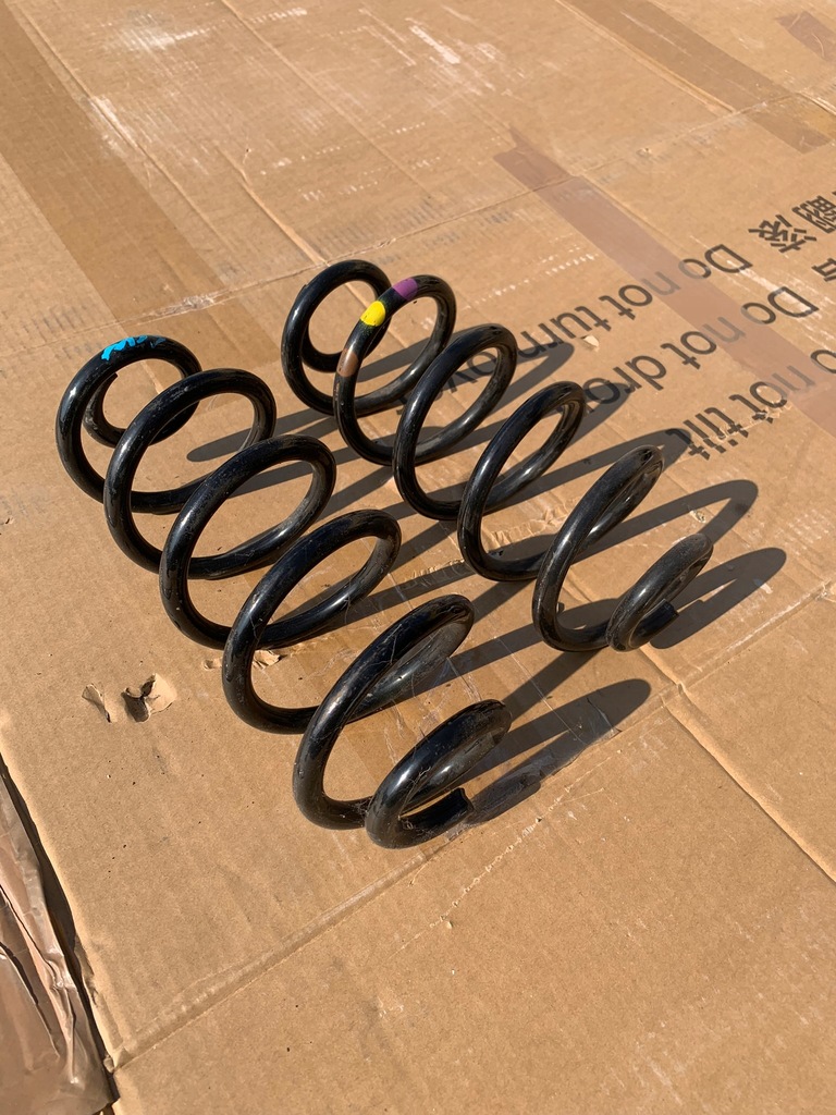 фото №2, Пружини задні renault twingo iii