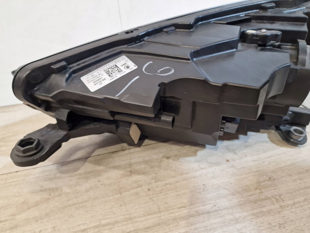 фото №6, Лампа правый перед skoda fabia iv 6vb941016 led