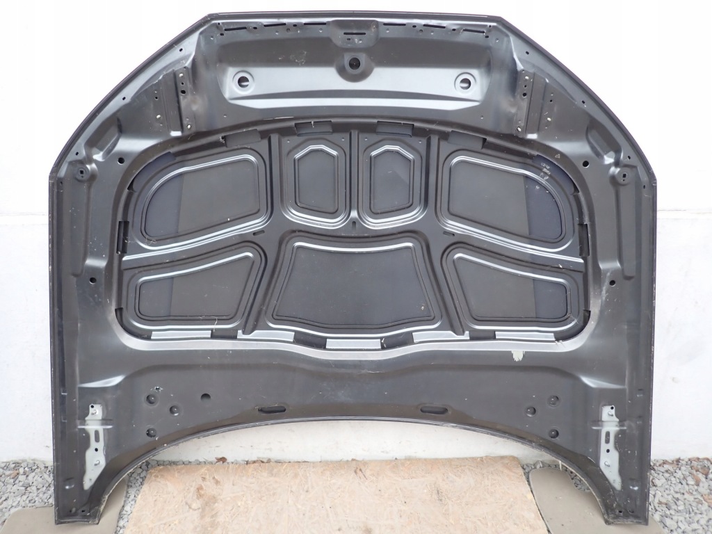 Капот кришка двигуна audi a4 b9 8w 2015- 8w0823029a в Україні