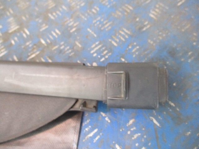 фото №5, Toyota corolla verso ii шторка засувка багажника