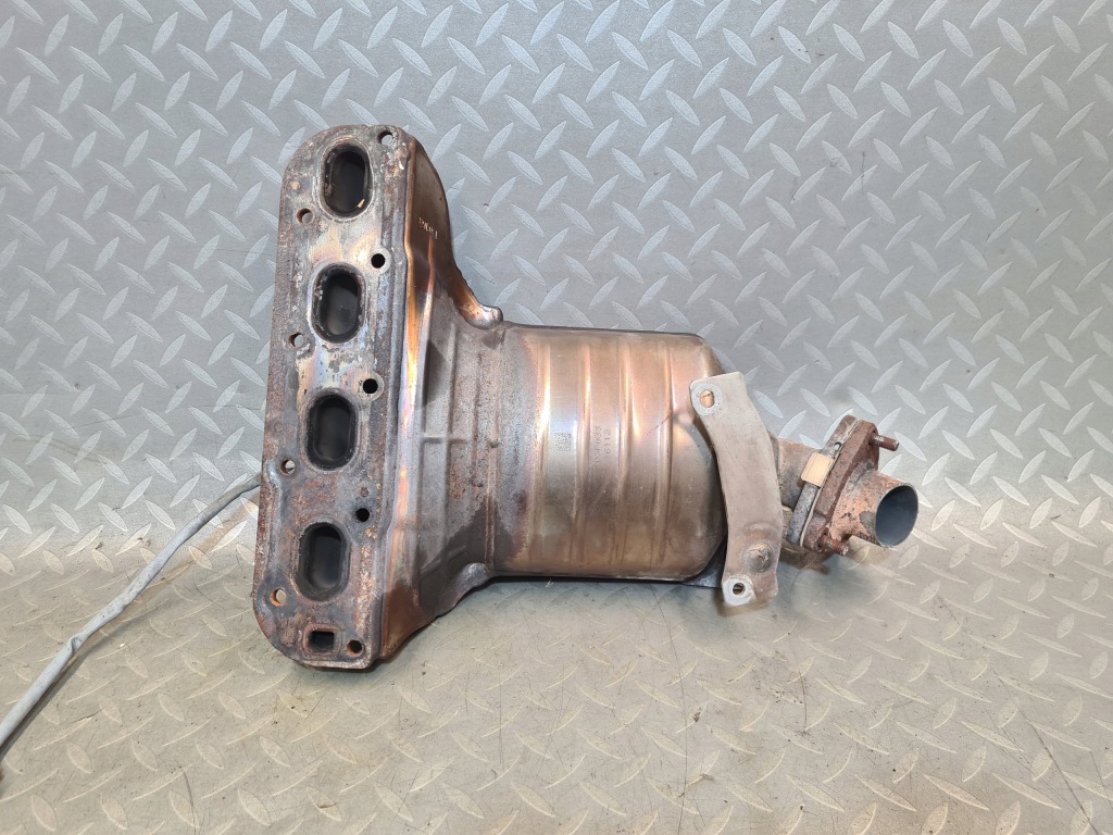 Купити Каталізатор колектор випускний 1.4 a14xer corsa d corsa e оригінал