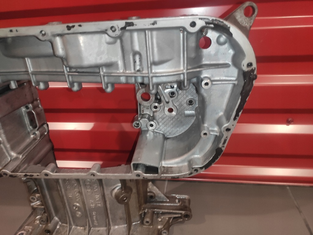 фото №14, Audi q7 4l 3.0tdi cjg cjga a7 4g основа картер картера масляний 059103603ek
