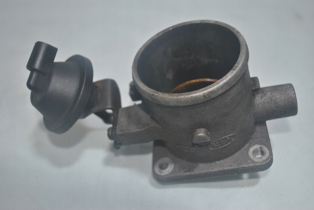 фото №1, Дроссельная заслонка hyundai tuscon 2.0crdi 35100-27xxx