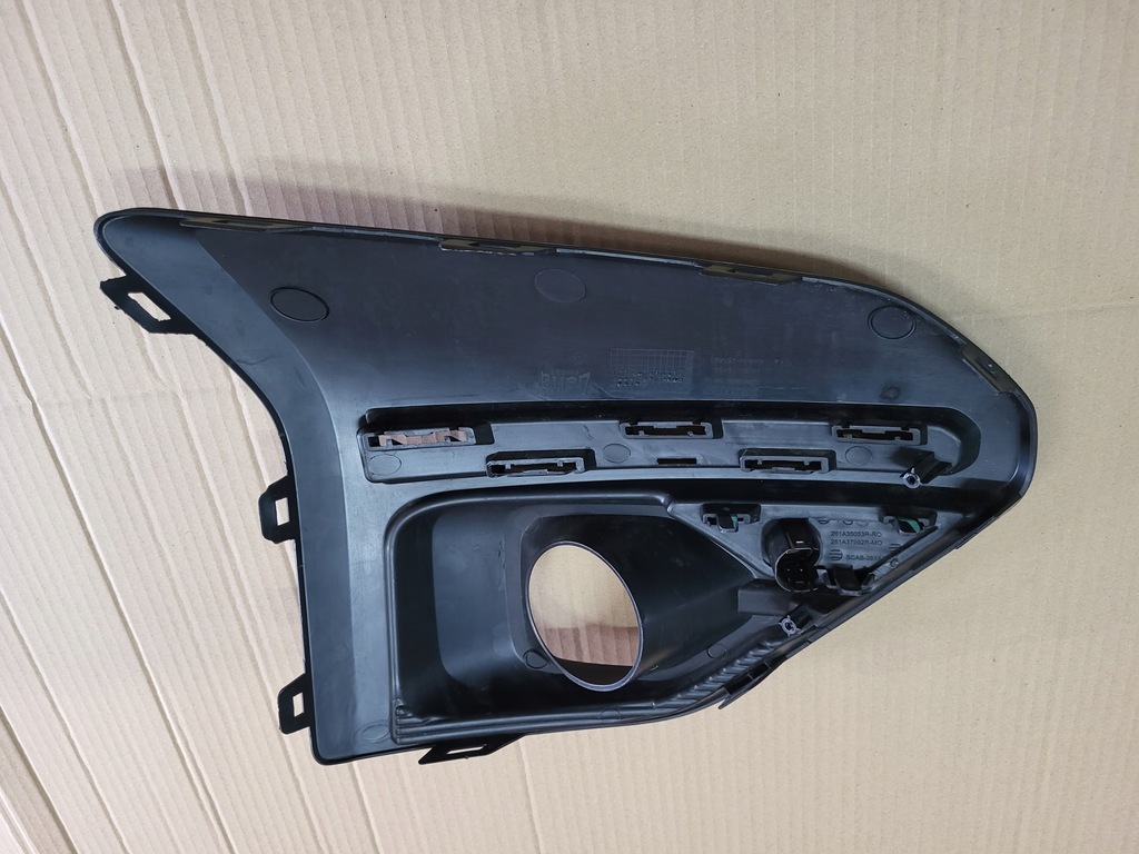 фото №8, Dacia sandero iii 3 stepway решётка бампера перед