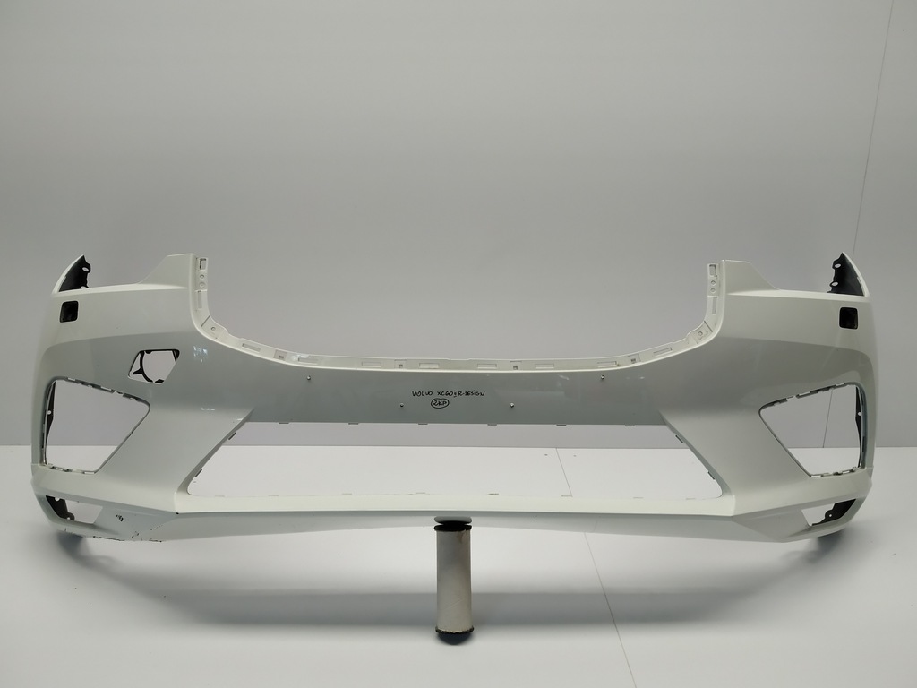 фото №1, Po 17r- volvo xc60 ii r design бампер перед белый