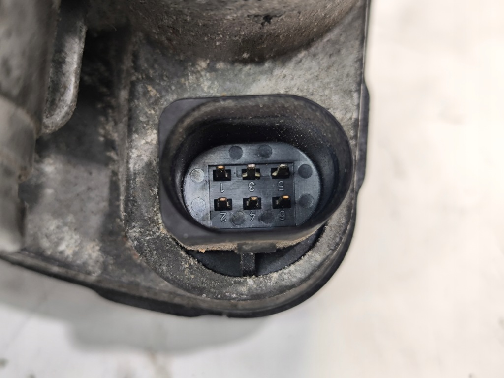 Дросельна заслінка bmw e36 e39 itp 13547502444 оригінал !!! Зі Шроту