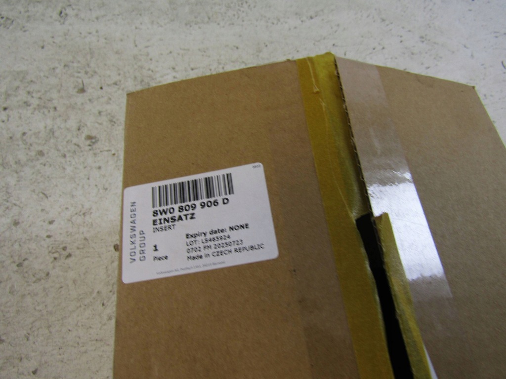 фото №10, Audi a4 b9 крышка заливной топлива 8w0809906d