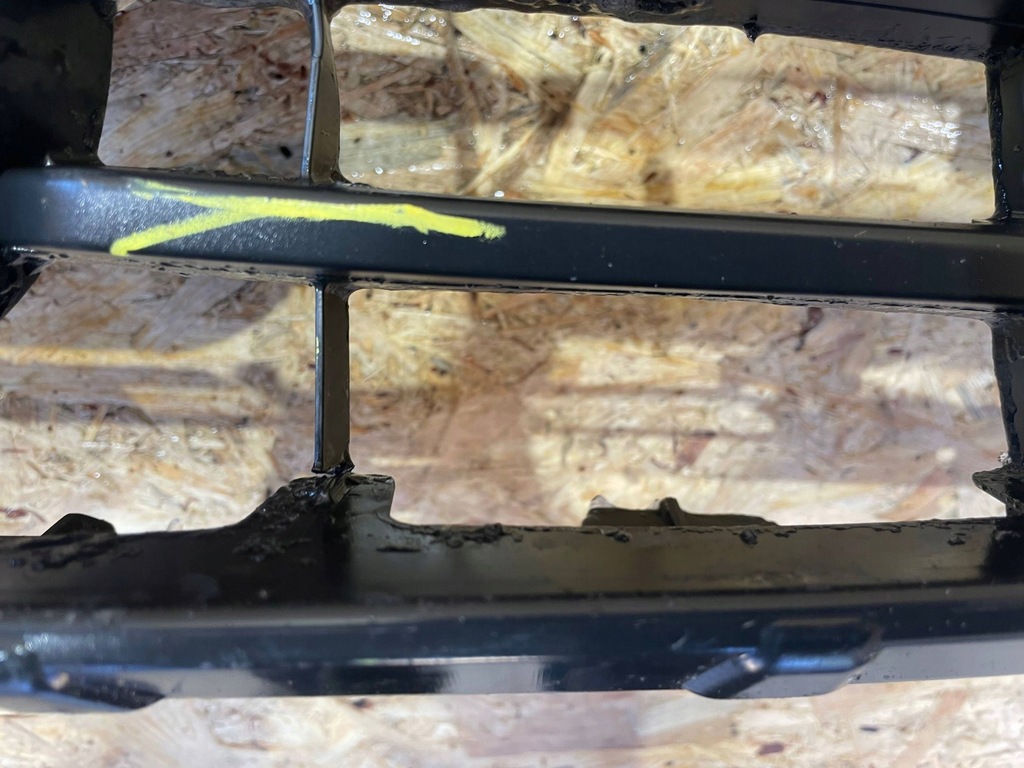 фото №8, Mazda 3 bm iii lift 16-18 решітка радіатора решітка радіатора решітка середня бампера перед