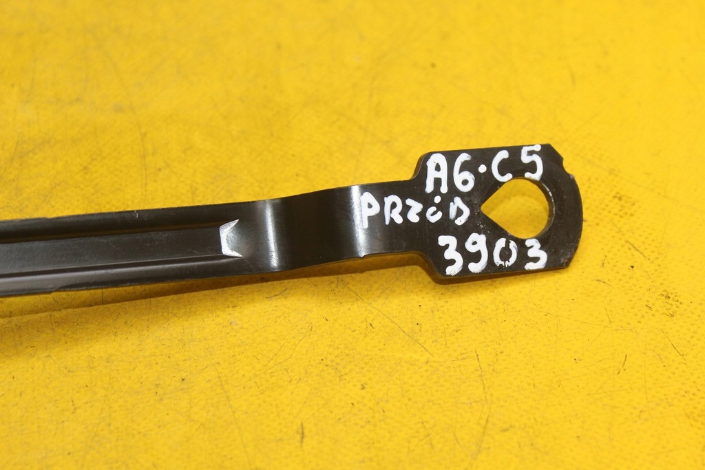 фото №7, Клипса поперечина перед audi a6 c5 allroad 4b0857755j