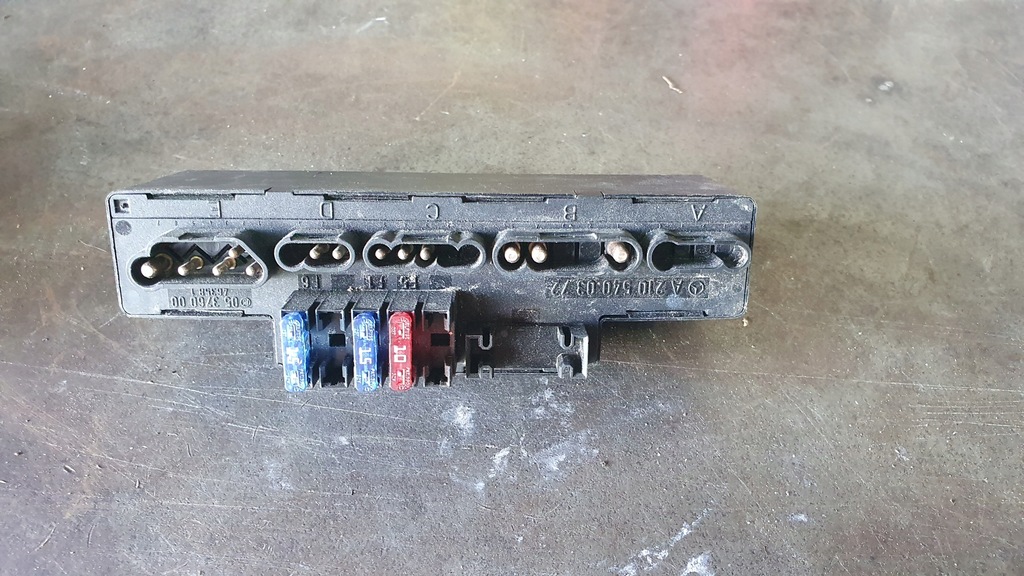 фото №1, Mercedes w210 - блок керування модуль bsi 2105400372