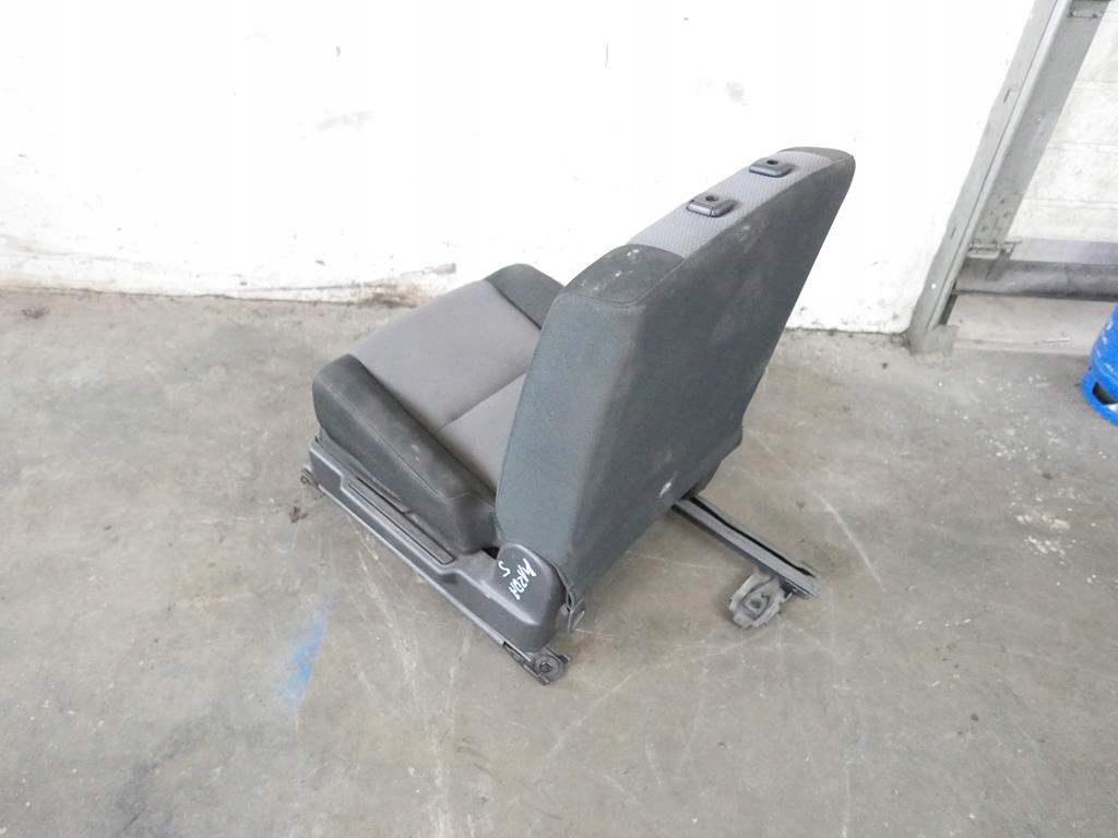 фото №7, Сиденье правый задняя задний ii ряд mazda 5 i cr 05-07