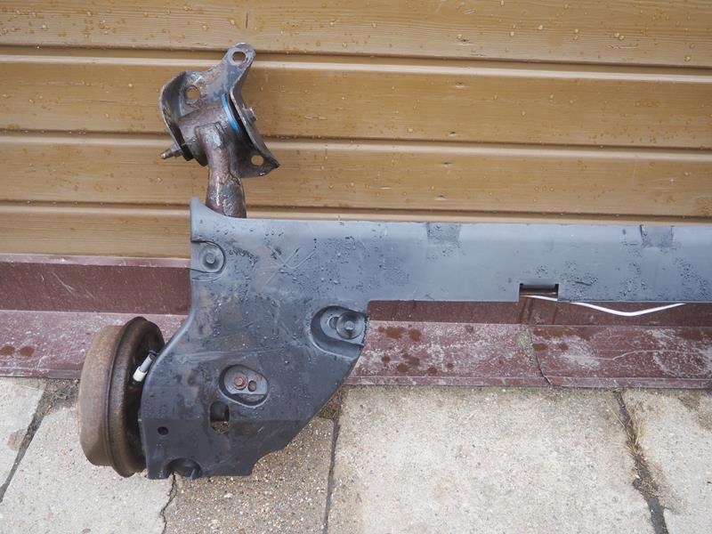 фото №7, Oś балка задняя задняя тормозные барабаны dacia sandero ii stepway 555012648r