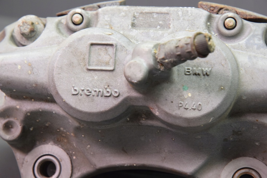 фото №6, Суппорт прижим левый bmw 3 f30 f31 f34 4 f32 f33 f36 m-pakiet