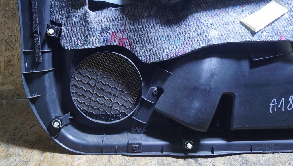 фото №10, Обшивка дверь левый перед toyota auris i